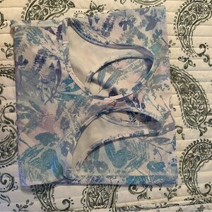 Ivivva (girls lululemon) tank top